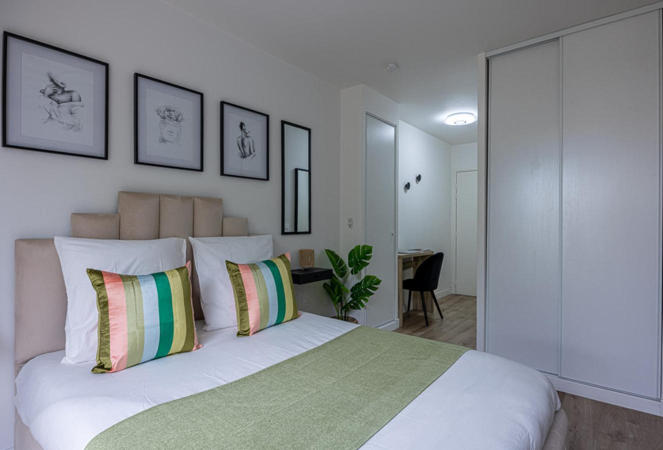 Studio Entre Paris & Disneyland Noisy-le-Grand Bagian luar foto